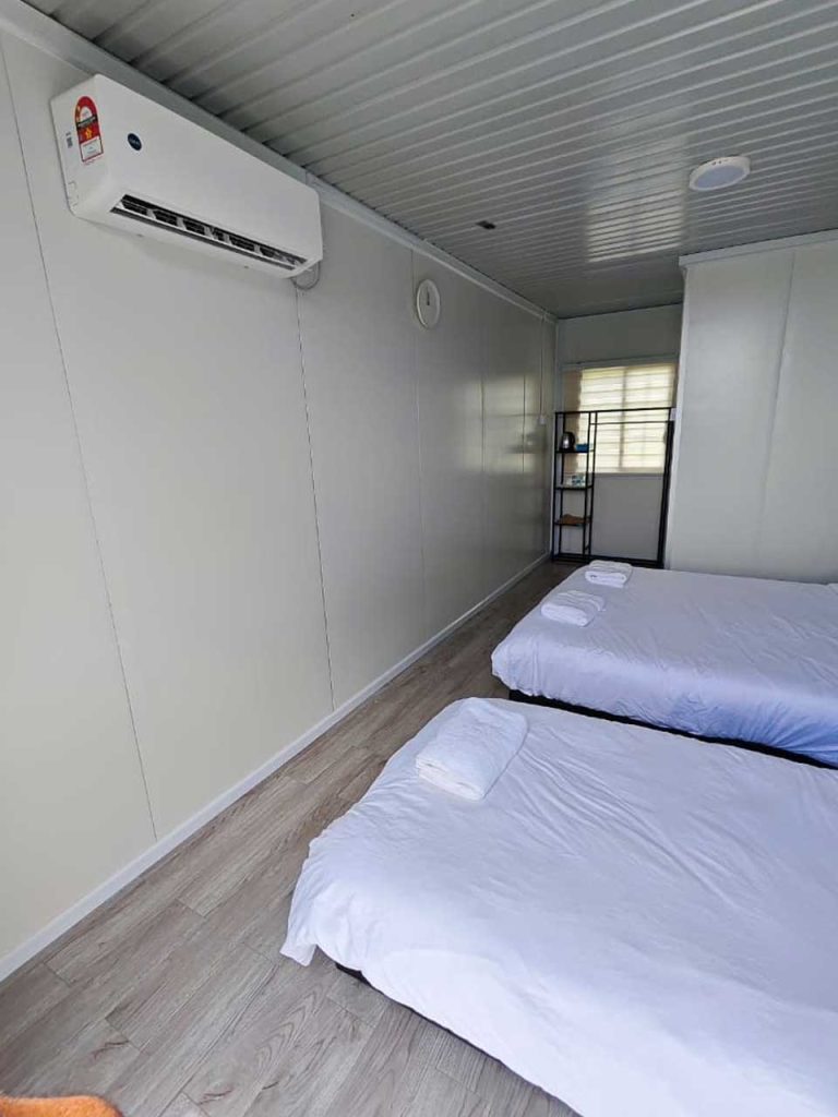 Penginapan dekat jeti tenggol dungun